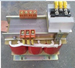 ����׃����